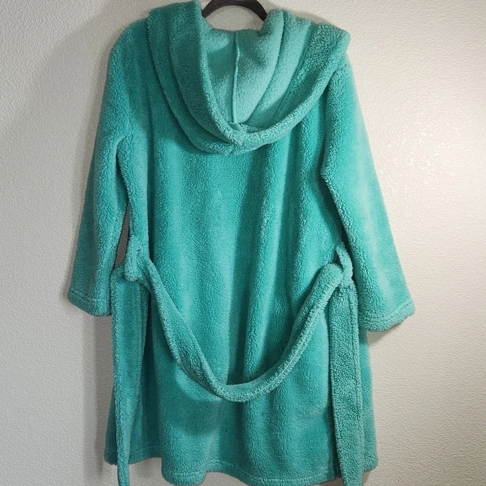 Pottery Barn teen robe,‎ one size